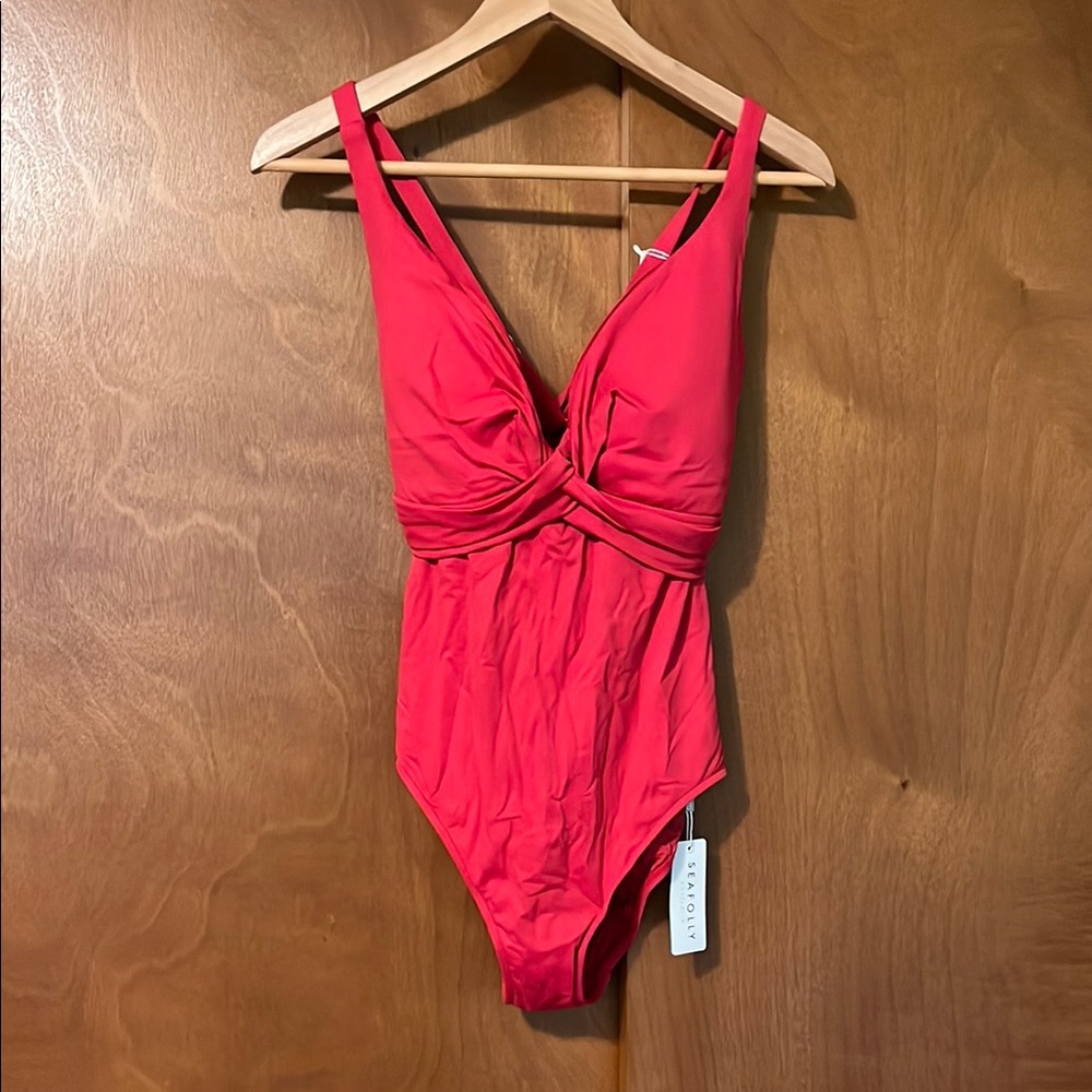 Seafolly NWT US 12 DD cherry red bathing suit